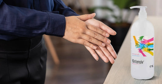 Ce este si cum functioneaza o solutie dezinfectanta pentru maini?