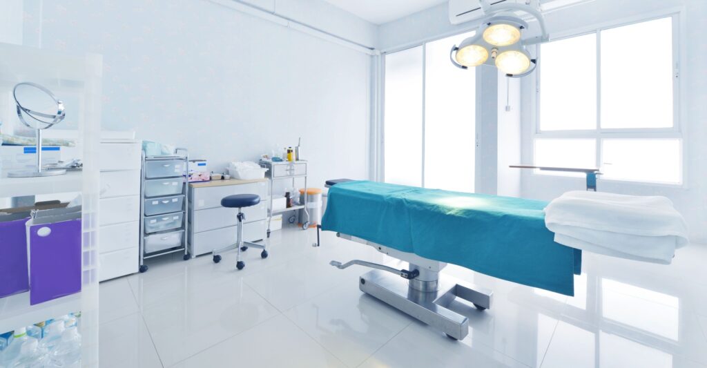 Dezinfectarea salilor de operatie cu dezinfectanti eficienti